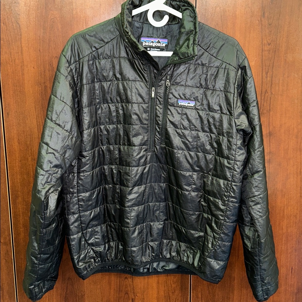 PATAGONIA sz M Glossy Black NANO PUFF 1/4 zip Quilted Jacket- zip pocket /Logo